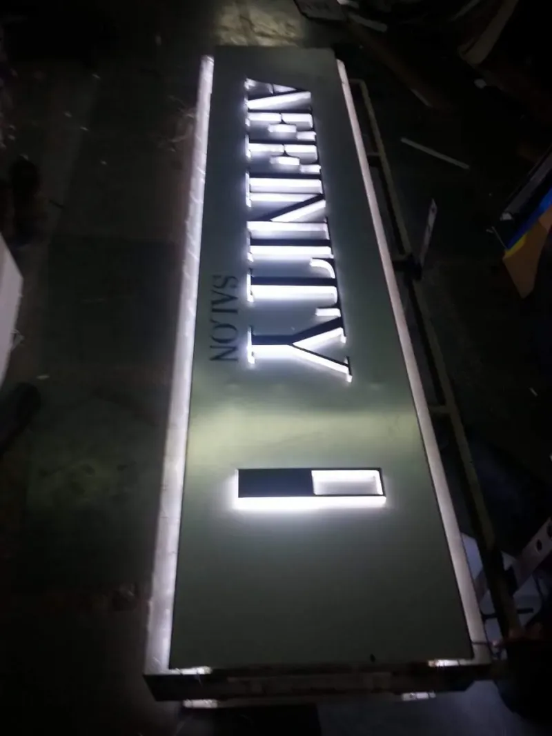 Signage project by Metro Art